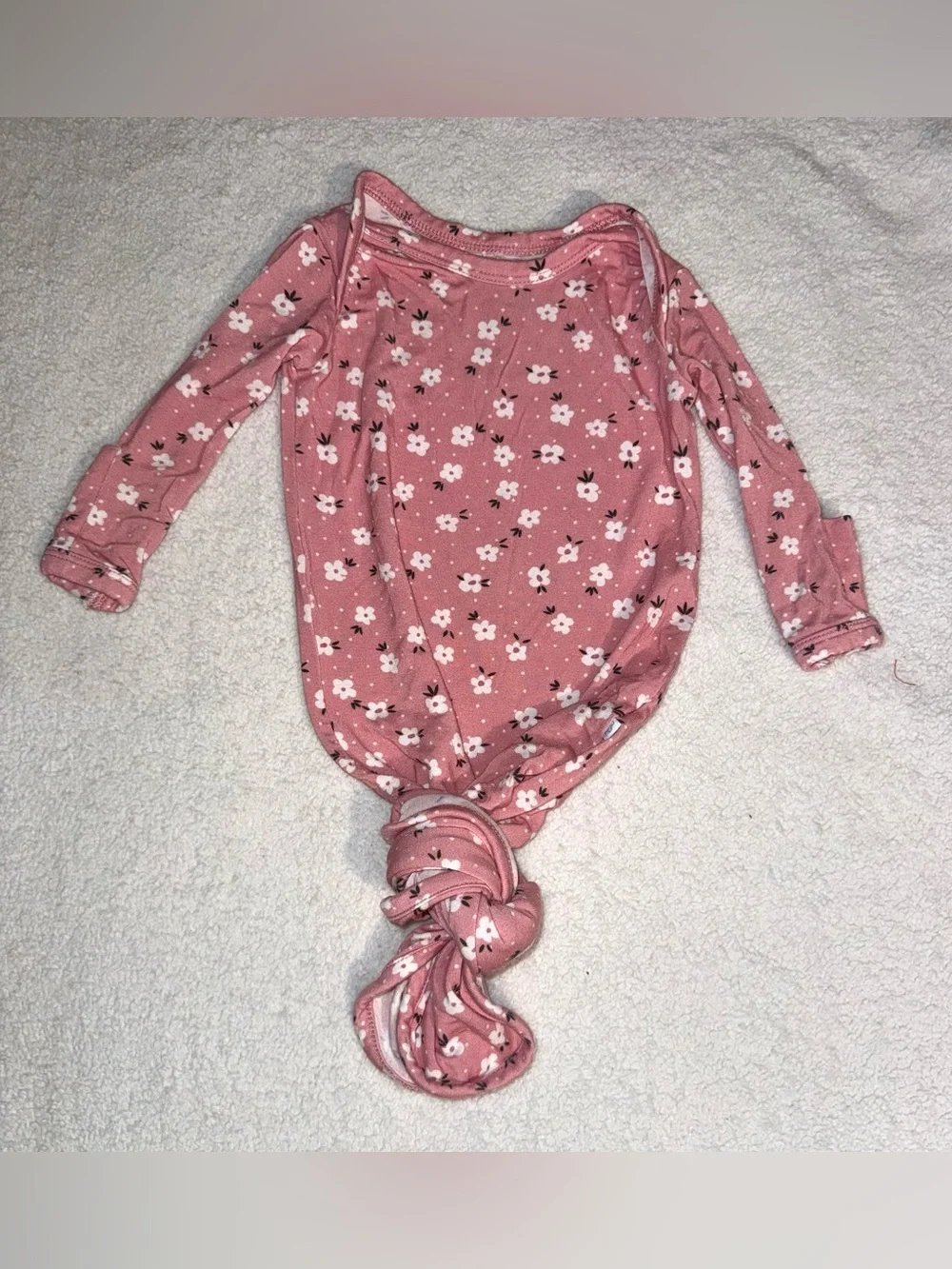 Posh Peanut Baby girl floral print long sleeve sleep gown, size 0-3 mos